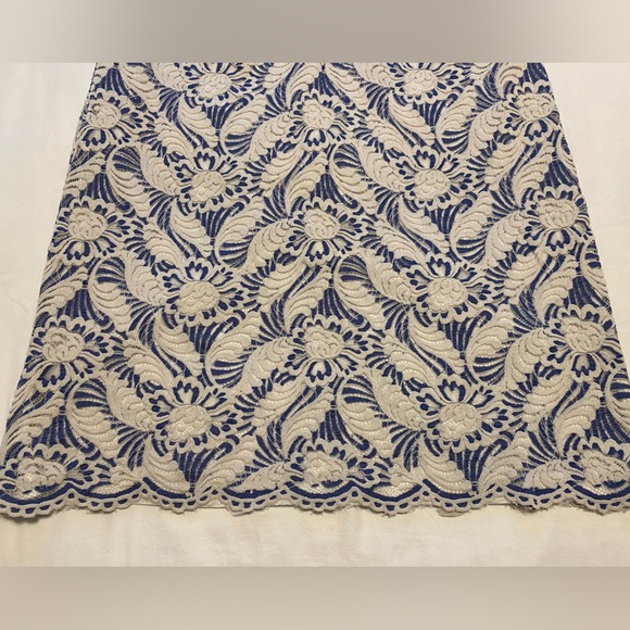 Blue and white lace fully lined Maggy London dress with cap sleeves size 16 - Picture 3 of 11